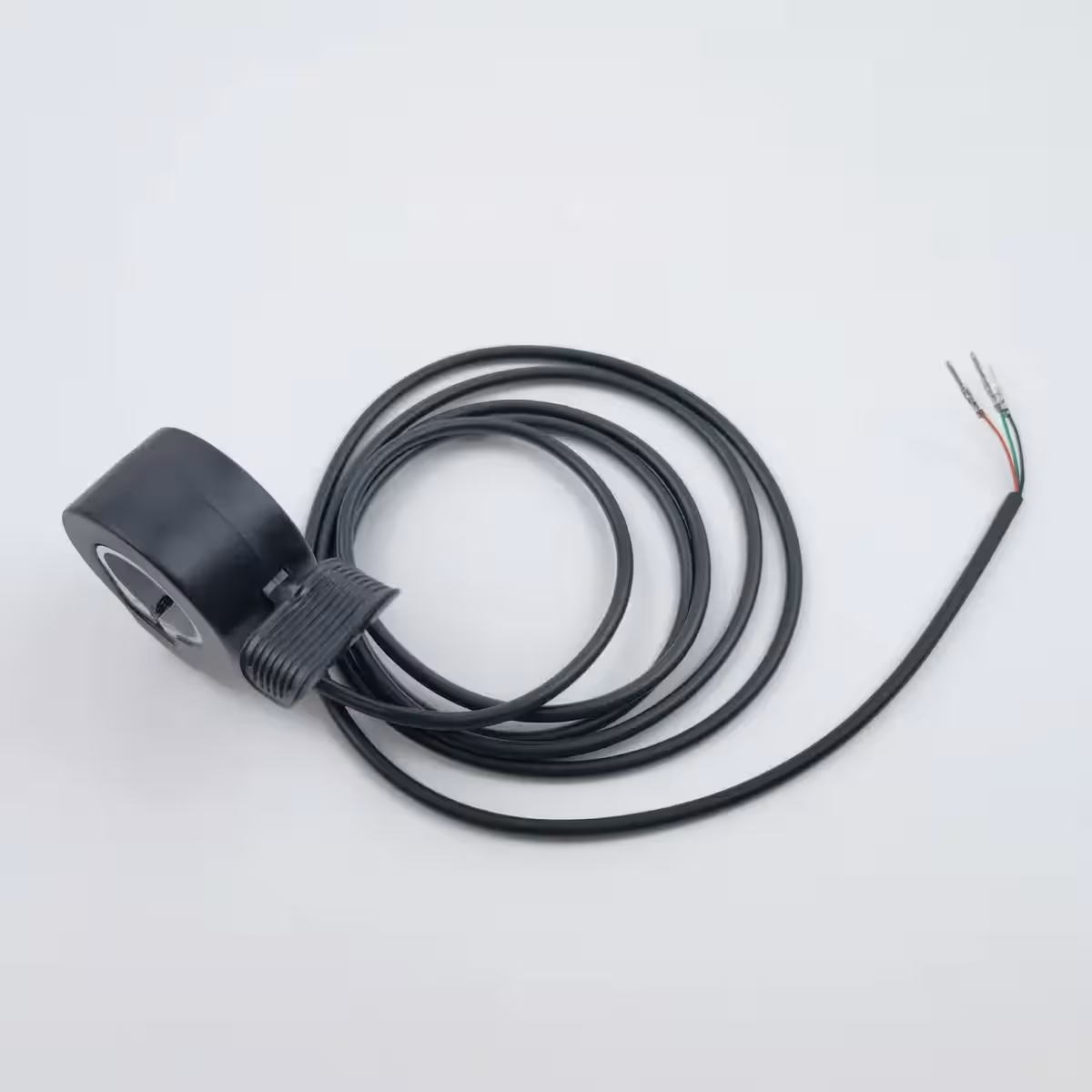 Μικρή και αποτελεσματική λαβή για έλεγχο επιτάχυνσης ποδηλάτου ή πατινιού