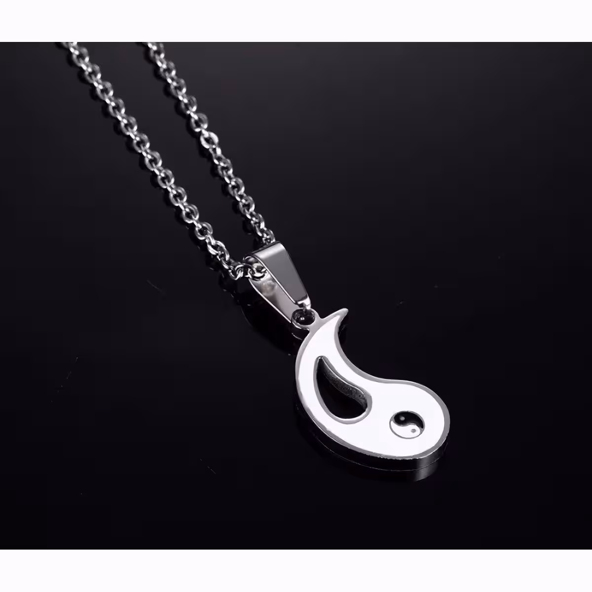 Μενταγιόν Yin Yang διαιρεμένο για δύο άτομα