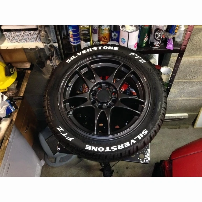 Λευκό μαρκαδόρο για γράμματα ελαστικών Ανθεκτικός λευκός μαρκαδόρος για πλευρικό γράψιμο ελαστικών