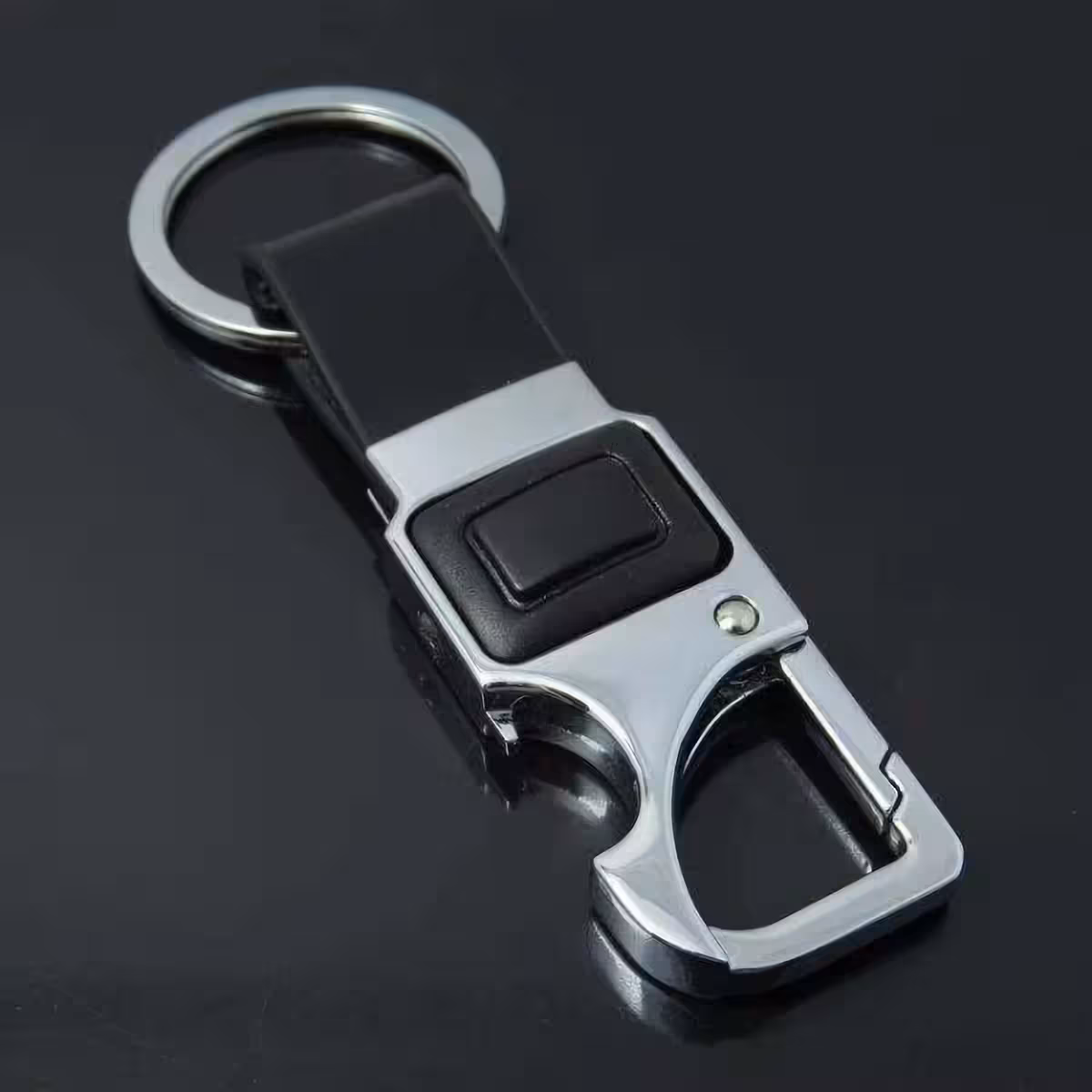 Δερμάτινο μπρελόκ-δώρο με καραμπίνα, φακό και δαχτυλίδι για κλειδιά