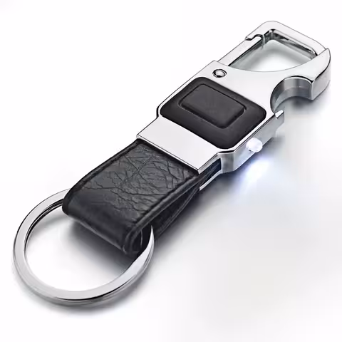 Llavero de Lujo para Auto de Piel con LED y Abrebotellas – Regalo Elegante para Hombres