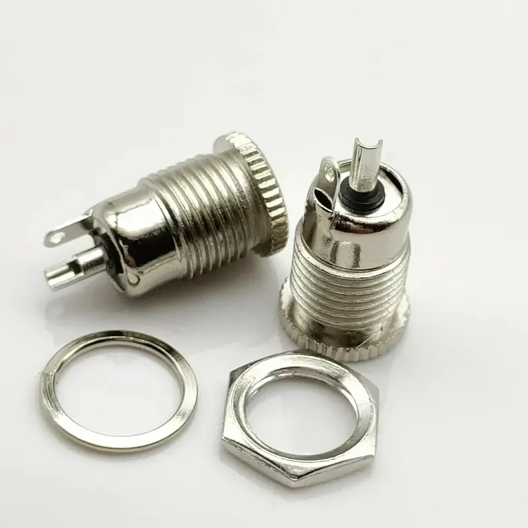 Ρυθμιζόμενος μετασχηματιστής 72W με έξοδο DC Ισχυρός φορτιστής για DIY εφαρμογές και οικιακή ηλεκτρονική