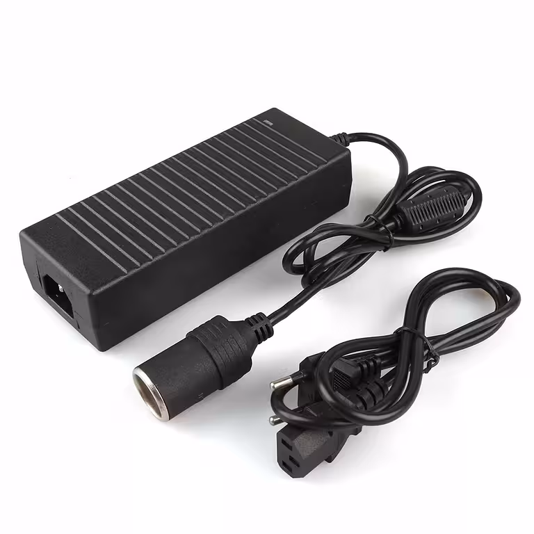 Adaptador Enchufe Convertidor 220V/230V a 12V 10A 120W – Transformador Auto