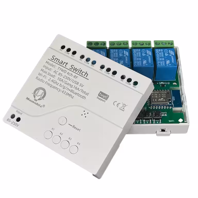 Relé Inteligente WiFi 4 Canales – Interruptor Smart Tuya 220V con Control Remoto