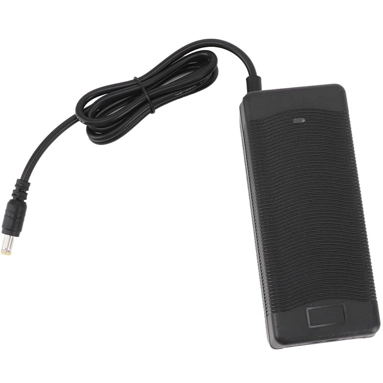 Συνδετήρας DC 2.1×5.5 mm για φορτιστή Li-Ion 21V 2A – συμβατός με μπαταρίες Li-Ion 18V και φορητά εργαλεία