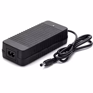 Cargador Li-Ion 21V 2A para baterías 18650, 18V y BMS 5S