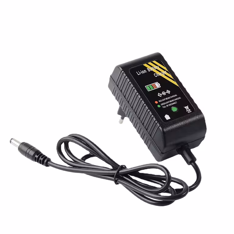 Cargador Li-Ion 16,8V 2A para batería 14,4V – rápido, para taladro, aspiradora y atornillador eléctrico